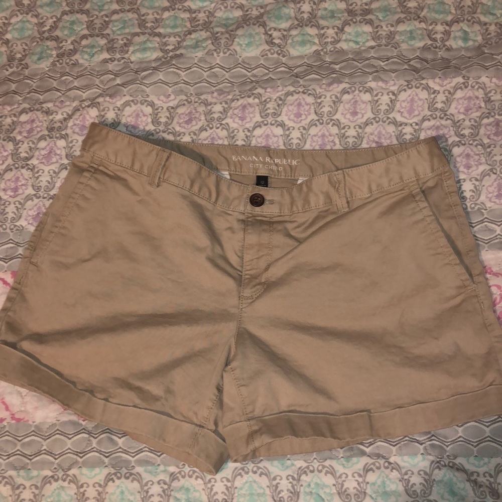 Khaki shorts